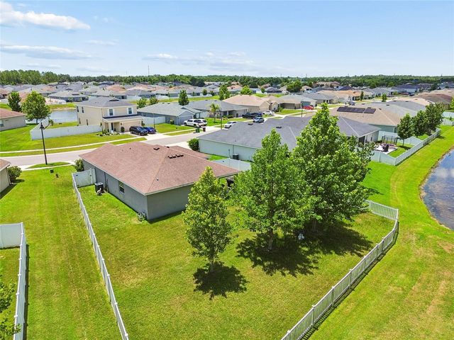 6917 GIDEON CIRCLE, Zephyrhills, FL 33541