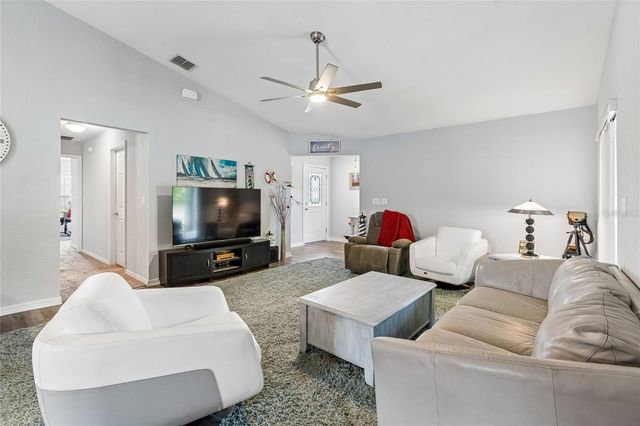 6917 GIDEON CIRCLE, Zephyrhills, FL 33541