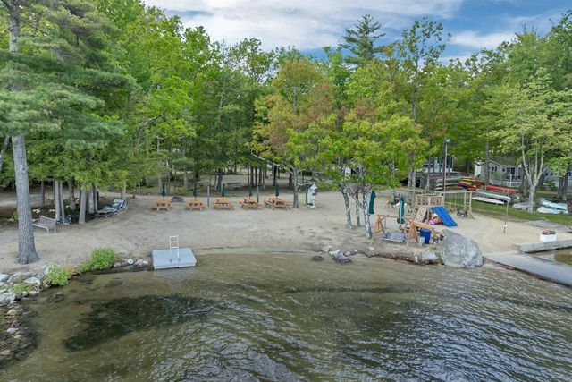 7 Shady Lane, Tuftonboro, NH 03853