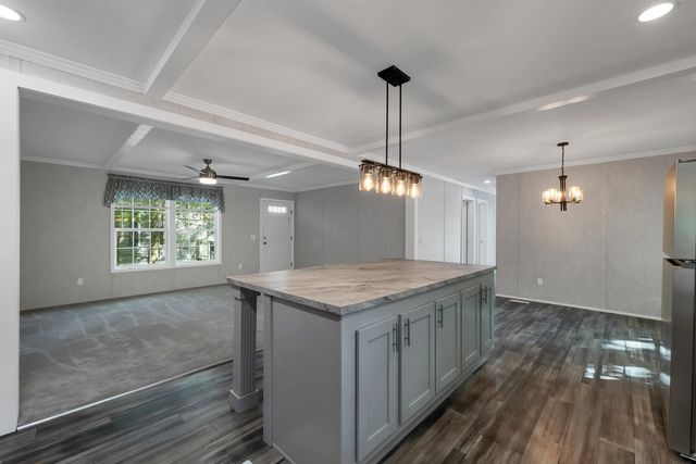 7 Shady Lane, Tuftonboro, NH 03853
