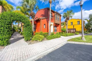 8953 Malibu ST # 402, Naples, FL 34113