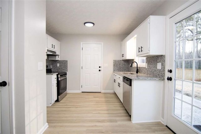 4781 Turning Leaf Drive, Gillsville, GA 30543