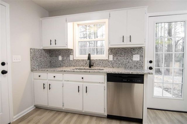 4781 Turning Leaf Drive, Gillsville, GA 30543