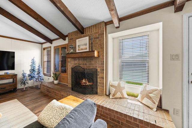 5010 Colombia Drive, Pasadena, TX 77505