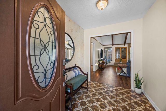 5010 Colombia Drive, Pasadena, TX 77505