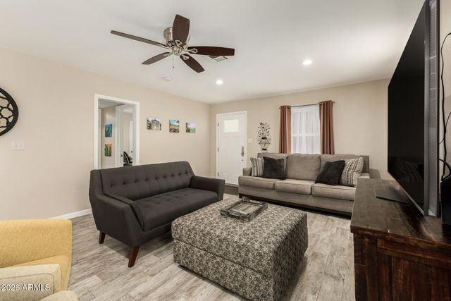 2545 N 15TH Street, Phoenix, AZ 85006