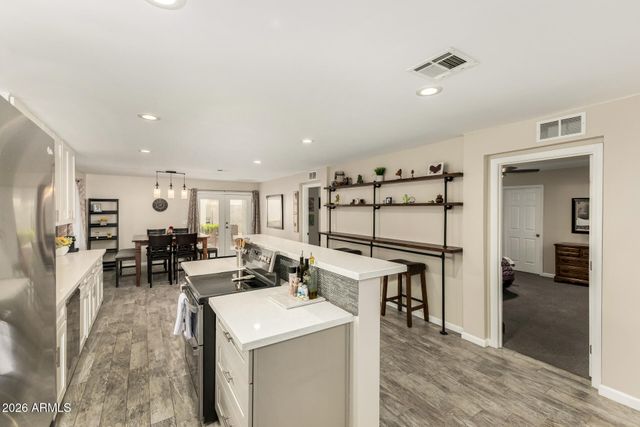 2545 N 15TH Street, Phoenix, AZ 85006