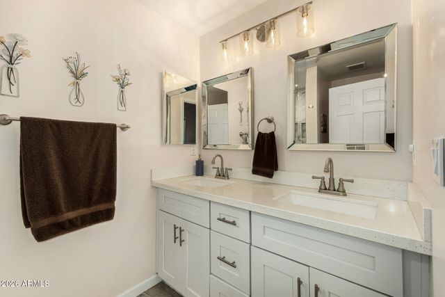 2545 N 15TH Street, Phoenix, AZ 85006