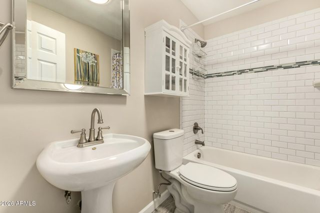 2545 N 15TH Street, Phoenix, AZ 85006