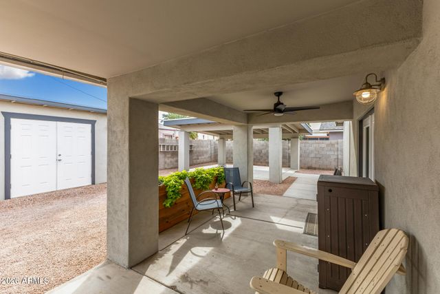 2545 N 15TH Street, Phoenix, AZ 85006