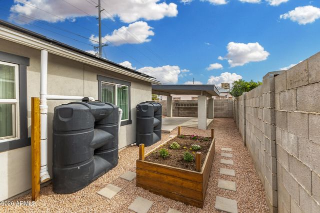 2545 N 15TH Street, Phoenix, AZ 85006