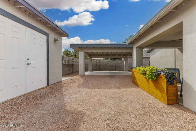 2545 N 15TH Street, Phoenix, AZ 85006