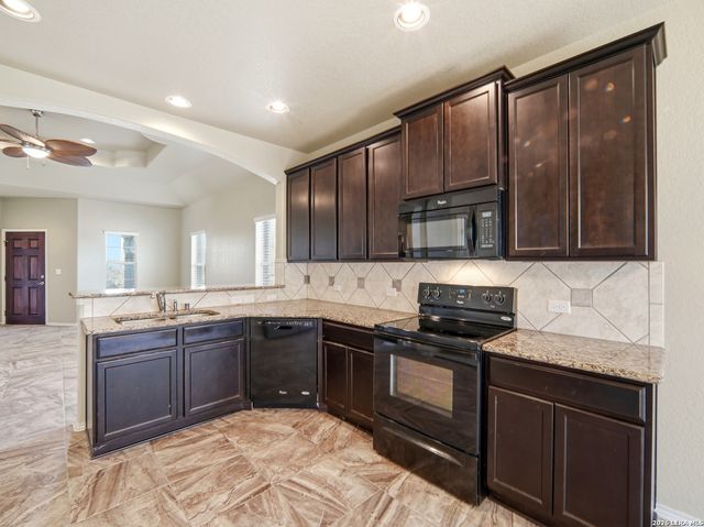6302 Deer Valley, San Antonio, TX 78242