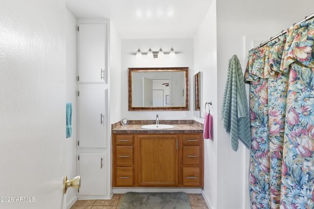 2205 N HIGLEY Road, Mesa, AZ 85215