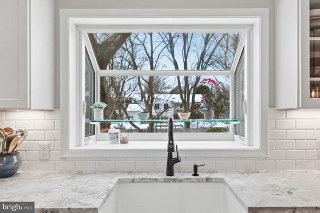 14939 JASLOW ST, Centreville, VA 20120