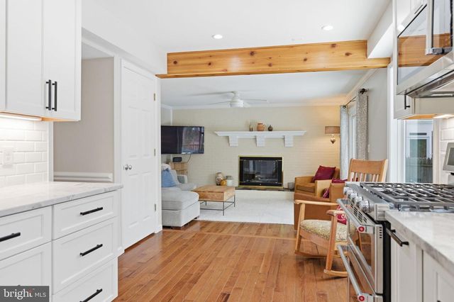 14939 JASLOW ST, Centreville, VA 20120