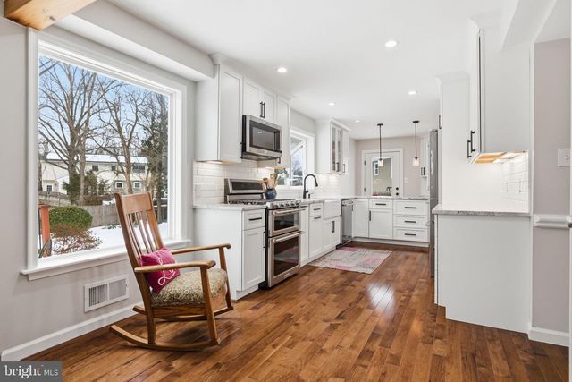 14939 JASLOW ST, Centreville, VA 20120