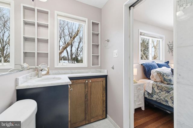 14939 JASLOW ST, Centreville, VA 20120