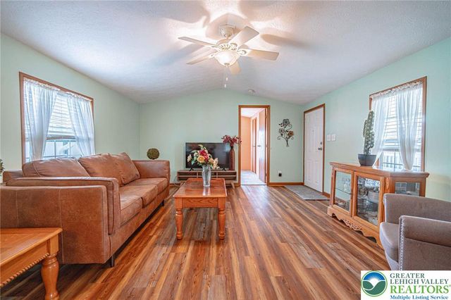 3344 Marworth Court, Lower Macungie Twp, PA 18062