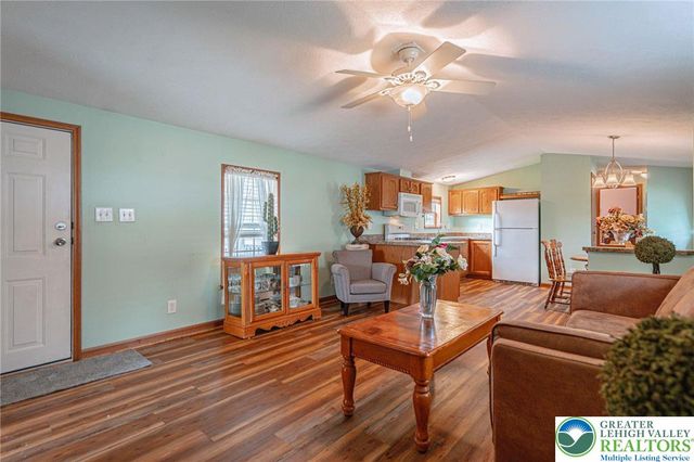 3344 Marworth Court, Lower Macungie Twp, PA 18062