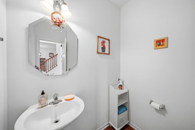 2529 W Autumn Drive, Round Lake, IL 60073