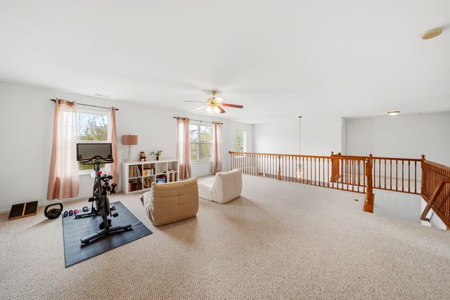 2529 W Autumn Drive, Round Lake, IL 60073