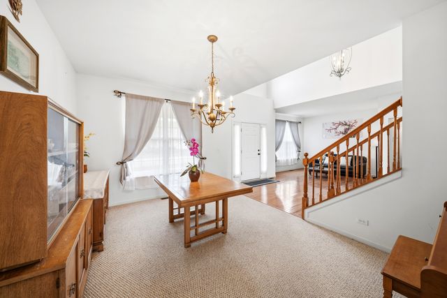 2529 W Autumn Drive, Round Lake, IL 60073