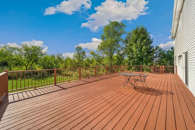 2529 W Autumn Drive, Round Lake, IL 60073