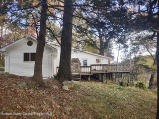 632 Main, St. Remy, NY 12401