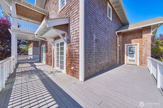 205 26th Street NW, Long Beach, WA 98631