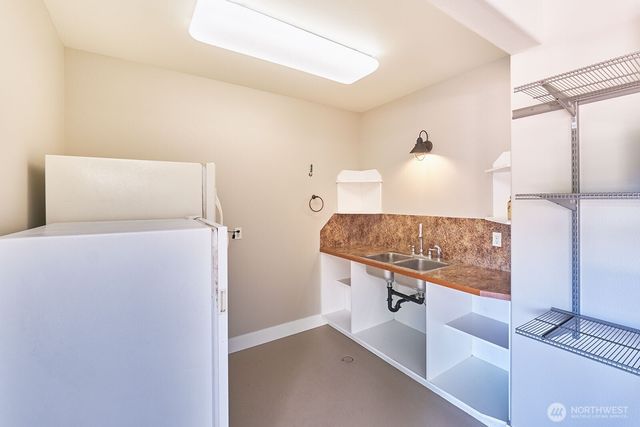 205 26th Street NW, Long Beach, WA 98631