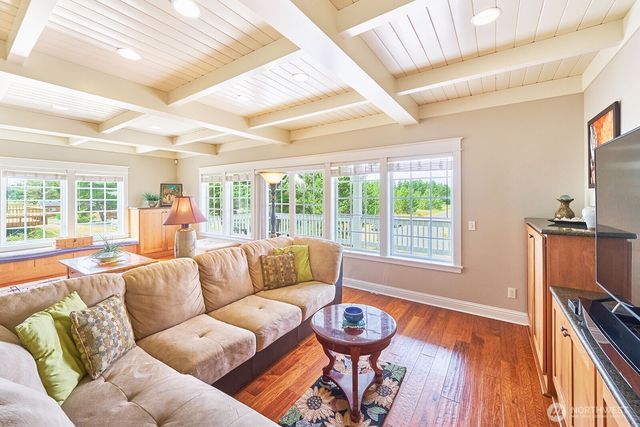 205 26th Street NW, Long Beach, WA 98631