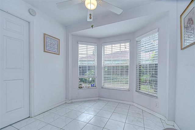 6911 OAKCREST WAY, Zephyrhills, FL 33542