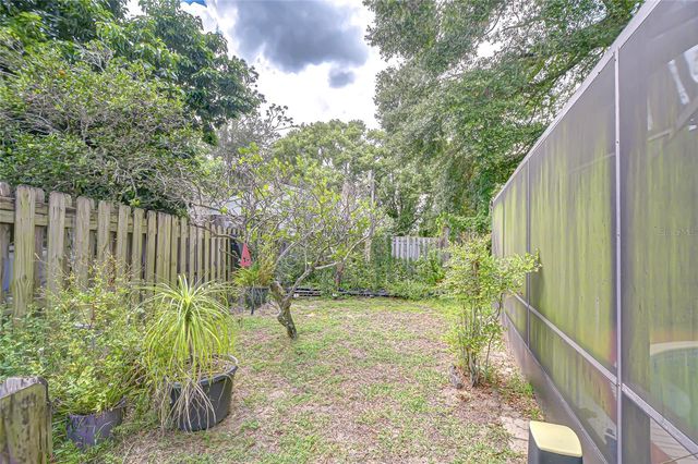 6911 OAKCREST WAY, Zephyrhills, FL 33542