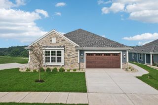 2106 Bluestem DRIVE #1301, Waukesha, WI 53189