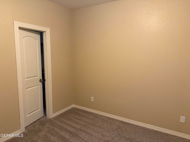 416 Quiet Prairie Drive, Horizon City, TX 79928