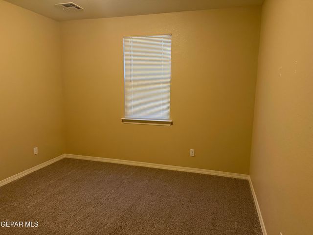 416 Quiet Prairie Drive, Horizon City, TX 79928