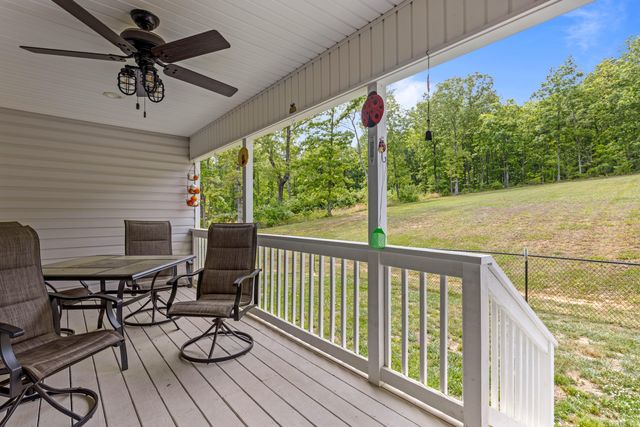 2281 Hudlow Loop Road, Dunlap, TN 37327