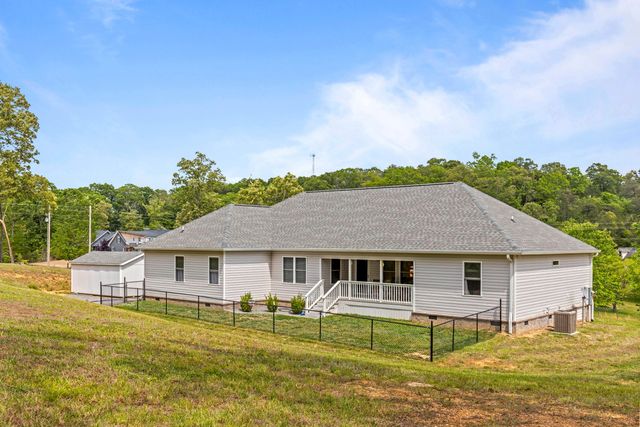 2281 Hudlow Loop Road, Dunlap, TN 37327