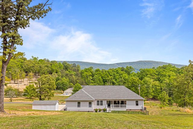 2281 Hudlow Loop Road, Dunlap, TN 37327