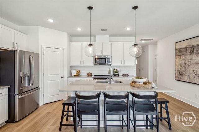 306 Kingswood Circle, Savannah, GA 31302