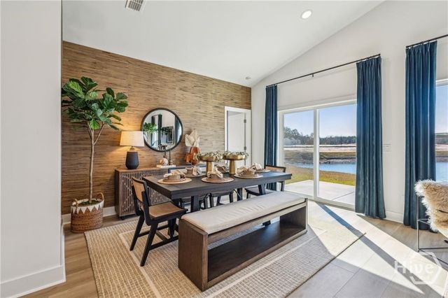 306 Kingswood Circle, Savannah, GA 31302