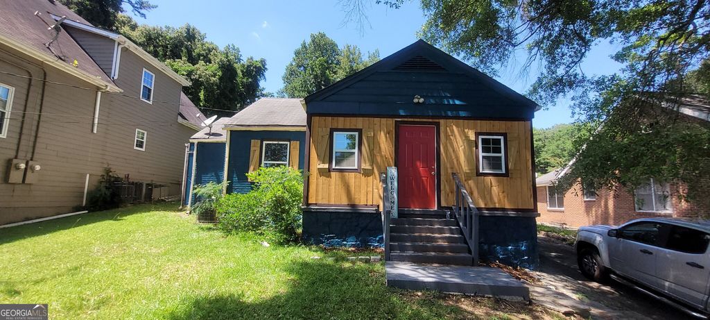 2009 Baker Road NW, Atlanta, GA 30318