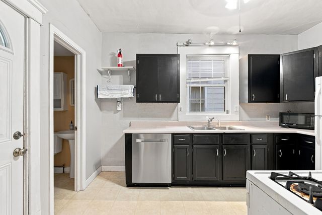 208 E Northwood Avenue, Columbus, OH 43201