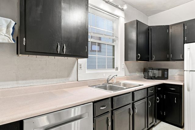 208 E Northwood Avenue, Columbus, OH 43201