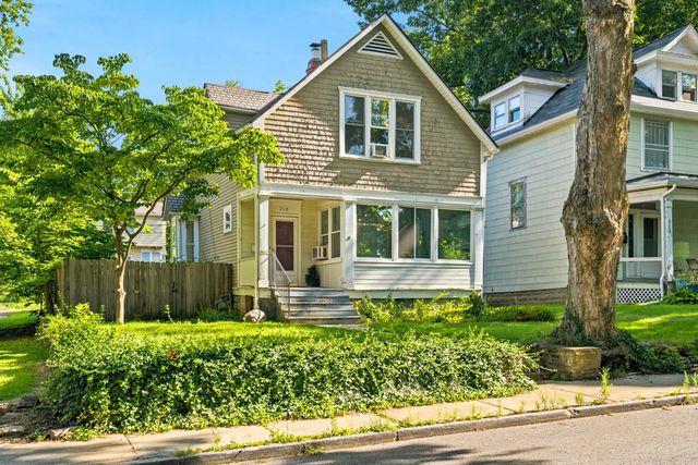 208 E Northwood Avenue, Columbus, OH 43201