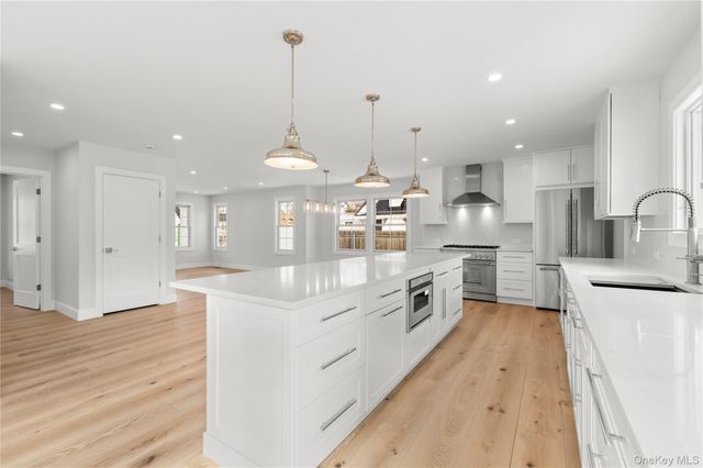 254 Elizabeth Avenue, Oceanside, NY 11572