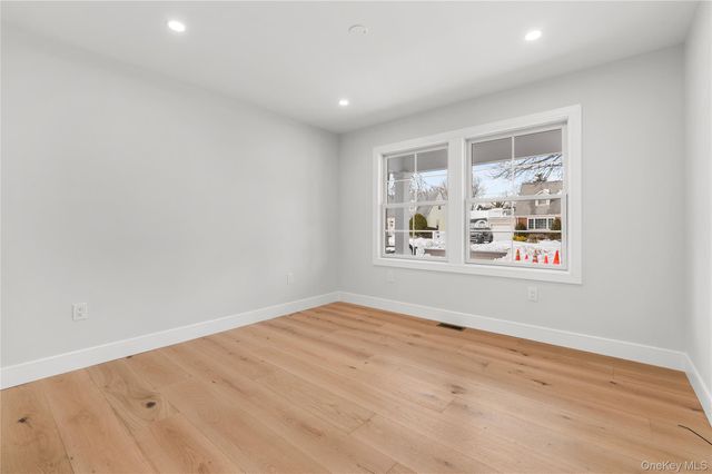 254 Elizabeth Avenue, Oceanside, NY 11572