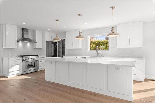 254 Elizabeth Avenue, Oceanside, NY 11572