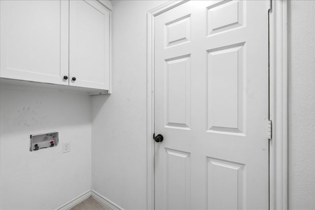 1143 Bayshore Drive, Rockwall, TX 75087